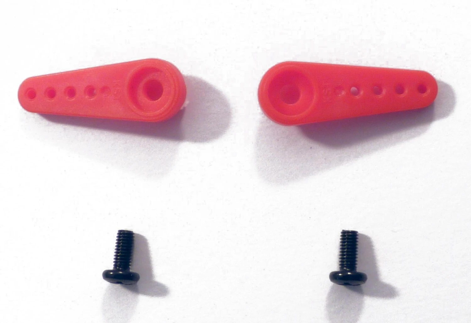 KST 25T-5 Heavy Duty Servo Output Arms (2) 4 KST 25T-5 Heavy Duty Servo Output Arms (2) - Image 2